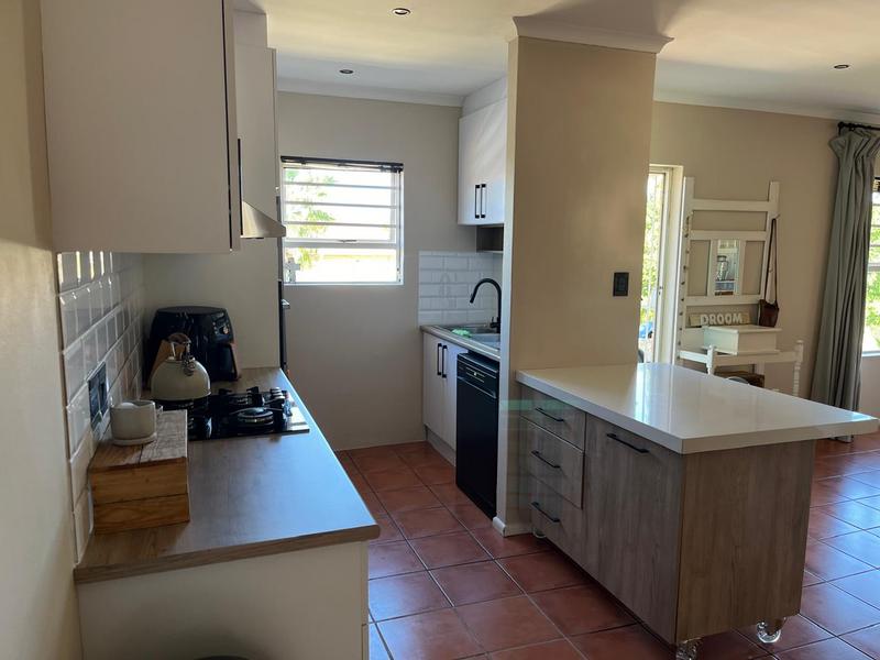 3 Bedroom Property for Sale in Protea Heights Western Cape